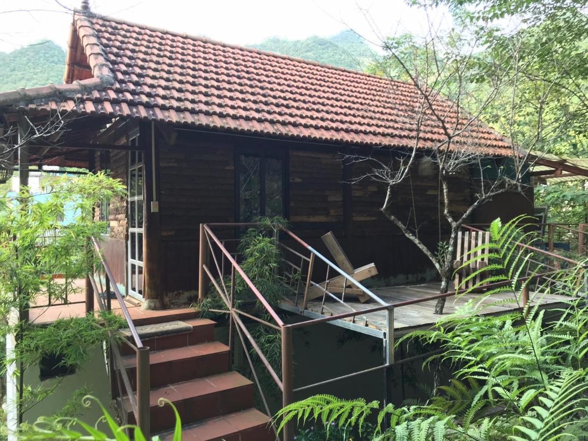 House By Lake Hotell Moc Chau Exteriör bild