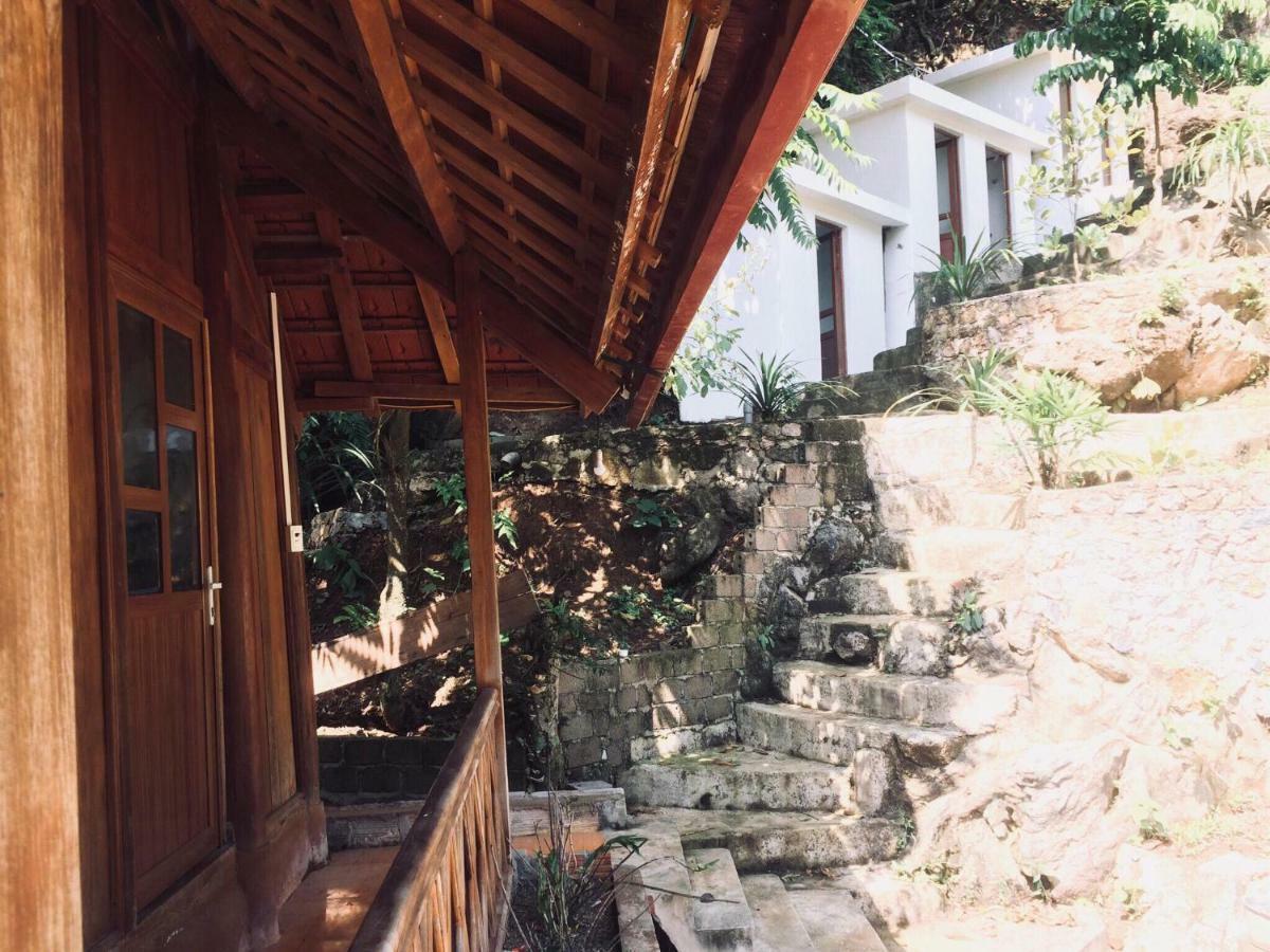 House By Lake Hotell Moc Chau Exteriör bild